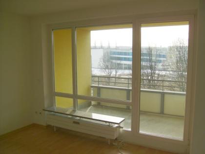Provisionsfrei zu vermieten 2-Zimmer-Wohnung Balkon zentral und ruhig in Ober