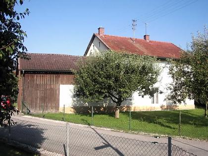Deutschland Bäderdreieck Rottal. 2-Fam. -Haus m. Nebengeb.