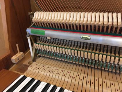 GROTRIAN-STEINWEG Klavier