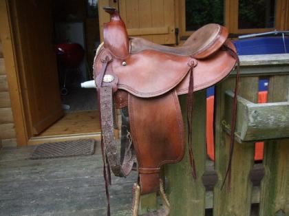 Gebrauchter gut erhaltener Deuber und Partner Westernsattel 1031