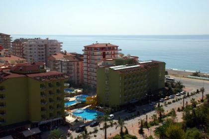 Preiswerte schöne Immobilie in Alanya / Antalya türk Riviera www. turkeyrealestat