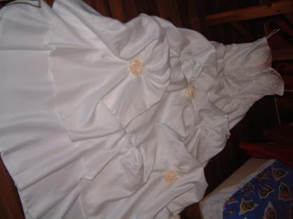 Super schönes Brautkleid/ Ballkleid Gr 38