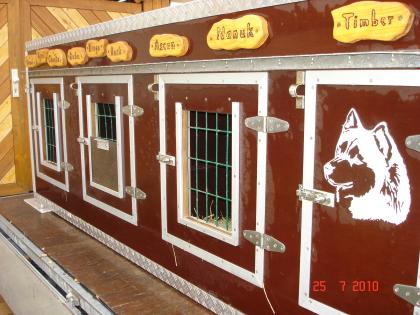 Hundetransportanhänger