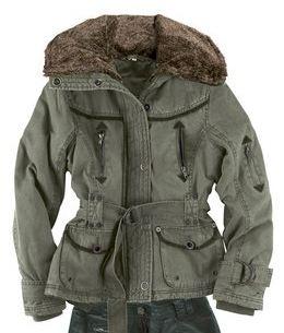 Outdoorjacke für mollige Damen - bis zum 03. 11. 2022 Versandkostenfrei