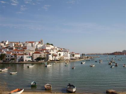 Typisches Haus in FERRAGUDO Algarve ZU VERKAUFEN