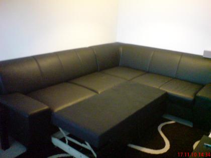 Kunstledercouch mit Schlaffunktion