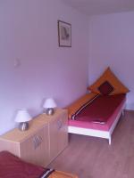 Möbliertezimmer ab 10 Euro Tel. 0151 15662588 Raum Wiesbaden