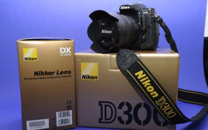 NIKON D-300 Profi Digitalkamera