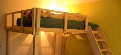 Du suchst ein Hochbett Hochbett / Hochetage auch für Große.