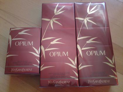 SET OPIUM Edt 30ml Shower Gel 200ml Body Moisturizer 200ml Yves Saint Lau