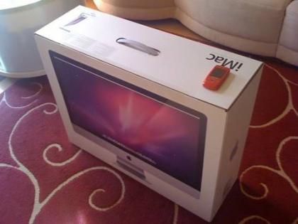 Da ich erst Kürzlich nach Berlin gezogen bin verkaufe ich meinen neuen Apple Im