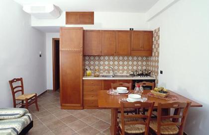 BEZAUBERNDE FERIENWOHNUNG IN PALINURO FERIENWOHNUNG IM CILENTO