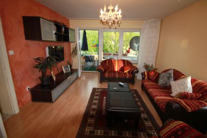 Helle 3 Zimmer Eigentumswohnung in Duisdorf Mit Gartenmittbenutzung