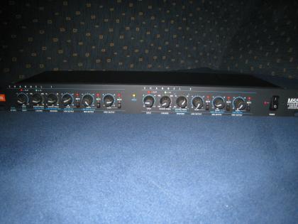 JJBL M553 Stereo/ Mono Var. Crossover - Aktivfrequenzweiche