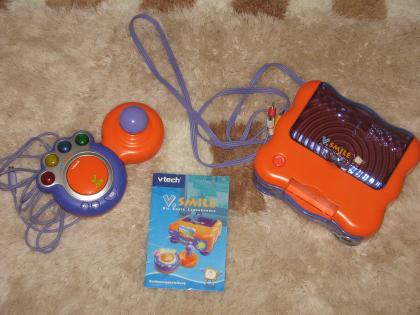 V. Smile von Vtech VSmile mit Joystick und Heft - neuwertig
