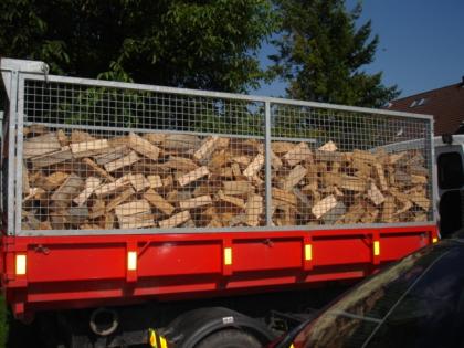 Brennholz Steinkohle Koks Heu aus Tschechien