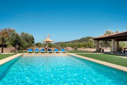 Finca Mallorca mieten privat ruhig Pool Finca in Alleinlage mit Pool