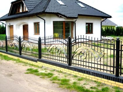 PA-MET HERSTELLER v. ZÄUNE TORE PFORTEN GELÄNDER ZAUNANLAGEN a. POLEN feuerverzi