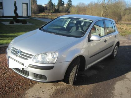 VW Golf V Trendline 1 4l 55kW / 75 PS 5-Gang silber