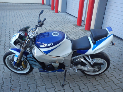 Suzuki gsx-r1000 k1