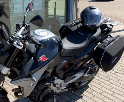 Doppelt schön wenn mit netter Person geteilt - suche Motorrad-Sozia oder Selbstf