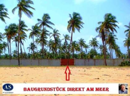 Hotel oder Villa. ca. 4. 500 qm Baugrundstück direkt am Meer ca. 1500 qm St
