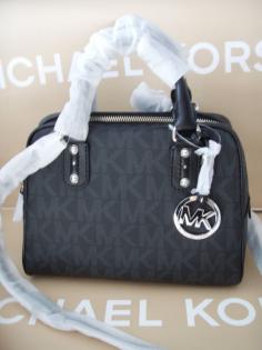 MICHAEL KORS WOW Tasche/Handtasche MK Signature SM Schwarz LETZTE Tasche NEU