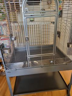 Vogelkäfig zu verkaufen Montana Cages Madeira III