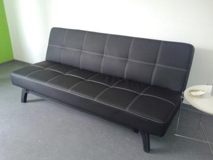 Elegante Couch auch als Gästebett geeignet