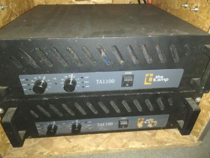 2 TAMP TA 1100 Endstufen