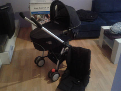 Travelsystem Maxi Cosi Citi CX Set mit Wannenaufsatz Dreami