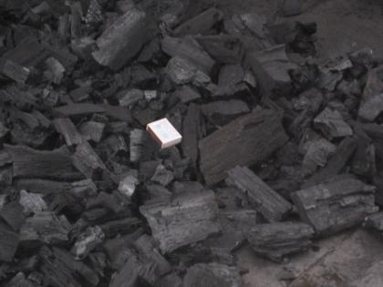 Holzkohle 5 Säcke 14 Euro u. weiter Brennstoff Produkte