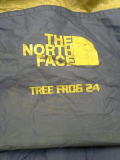 Zelte brands are Vans The North Face Frog24 - terra nova -