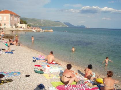 Günstige Ferienwohnung in Kroatien Orebic cca. 120 km von Dubrovnik