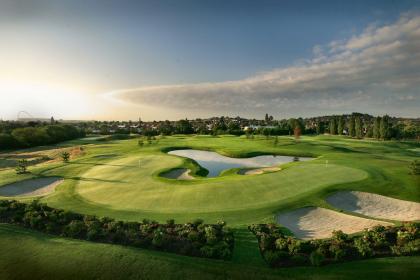 Golfplatz plus Schloss Italien zu verkaufen
