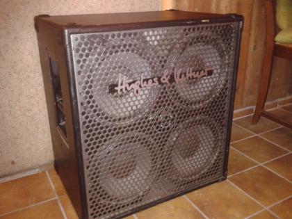 Bass Box Hughes Kettner 4mal10