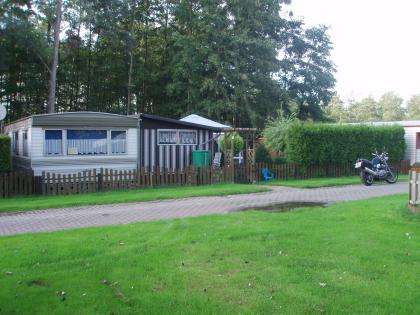 Mobilheim mit Vorzelt Winterfest Niederlande Bredevoort Badesee 5 Sterne