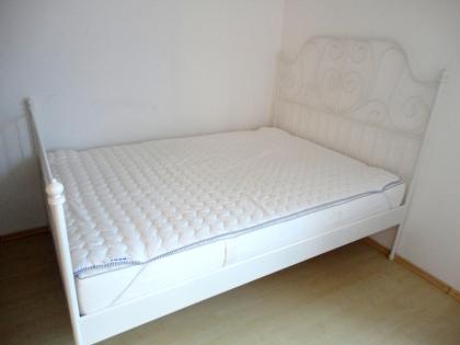 Bettgestell Matratze 140 x 200cm Lattenrost