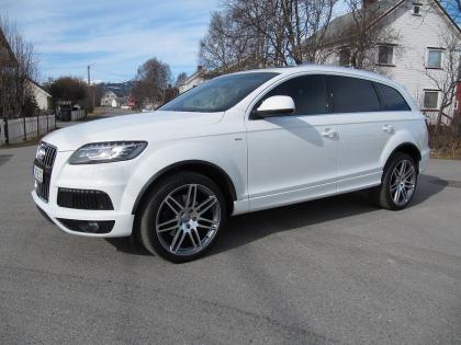 Audi Q7 3. 0 TDI -245