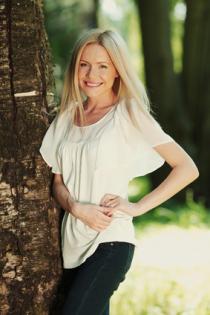 Corinna NEU bei Sucello für Neukunden 15 Minuten kostenlos