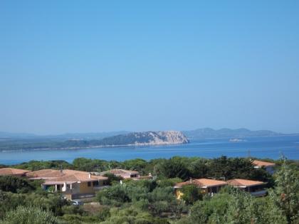 Sardinien - schöne FeWo für 4 strandnähe ruhige Lage Meerblick