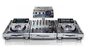 2 X Pioneer CDJ-2000-M DJM-900NXS-M Platinum Edition Limited System.