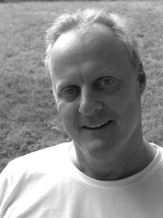 Sehr junggebliebener 51jähriger netter Kerl.