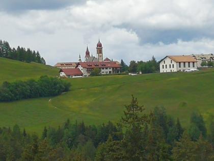 FASTENWANDERN an der Ostsee Riesengebirge in POLEN - In MERAN und den DOLOMITEN in SÜDTIROL Sächs