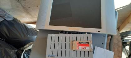 Mobile Satschüssel und Router zu verkaufen