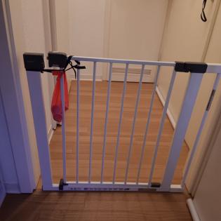 Safety 1st Türschutzgitter Quick Close zum Klemmen für Kleinkinder u/o Hunde