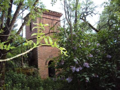 VERKAUFEN HEERENHAUS FUER REKONSTRUKTION