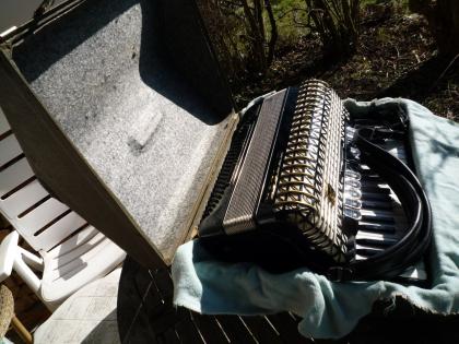 Hohner Altantic IV De Luxe 120 Bässe