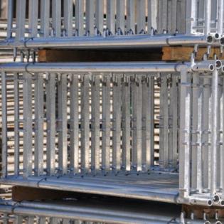 Neues Fassadengerüst/ Baugerüst 600m2 Typ Plettac RAM 2 direkt vom Hersteller