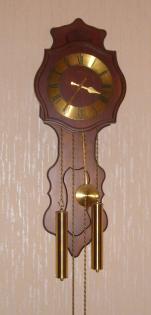 Wanduhr Pendeluhr